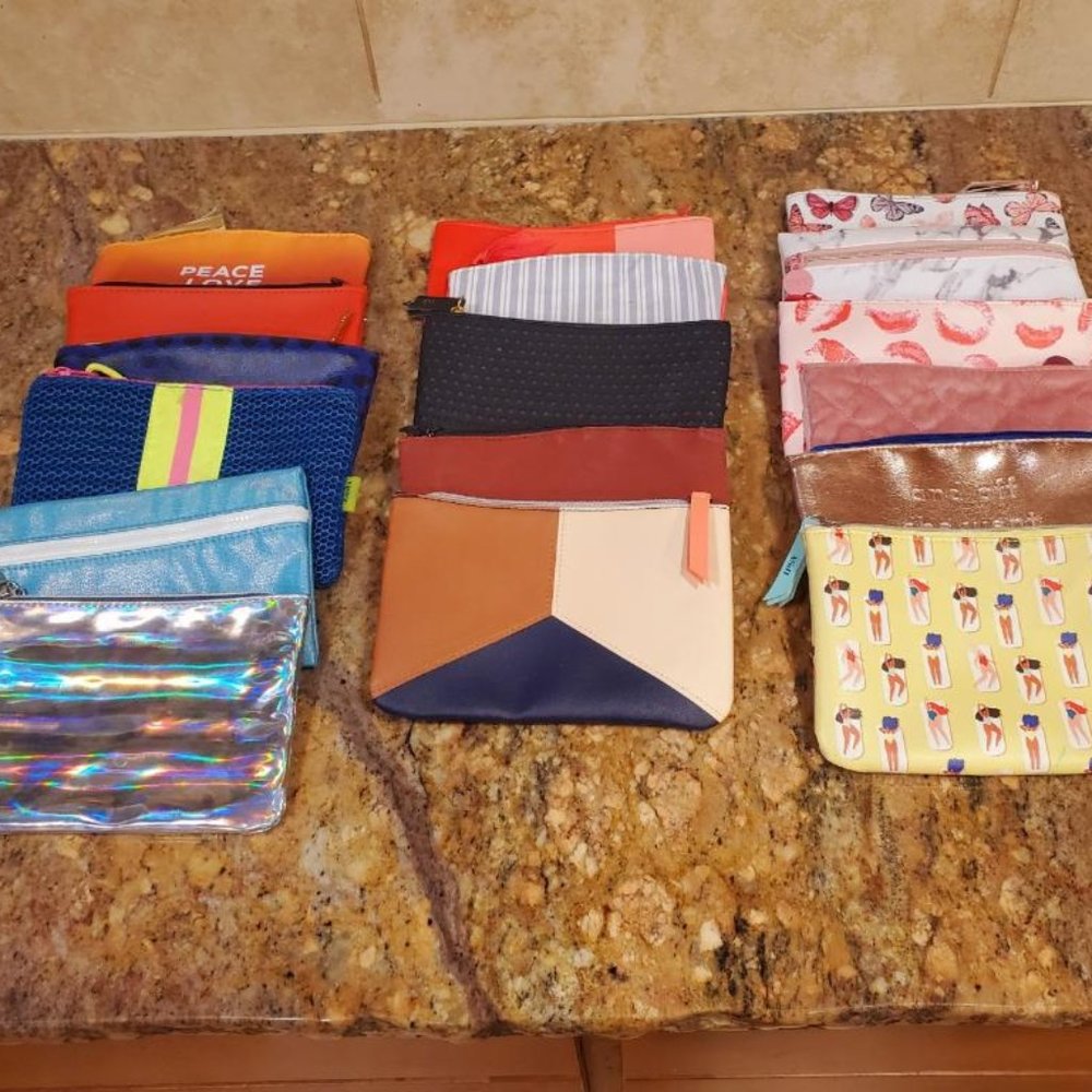 Bundle of 15 IPSY Bags